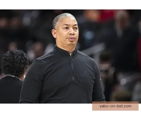 卢指导：专注于比赛执教不纠结小卡与加兰出场时间限制